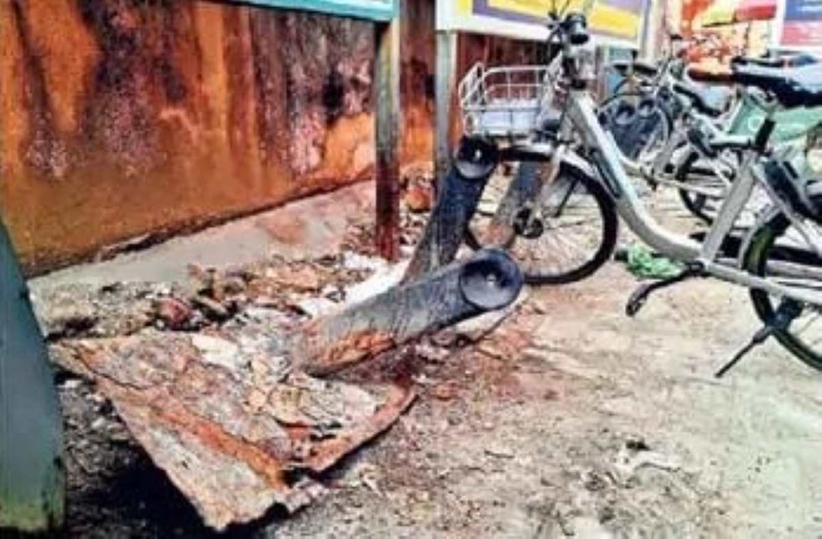 करोड़ों के चार्टर्ड बाइक स्टेशन बने कूड़ाघर, रखरखाव की कमी से बदहाल