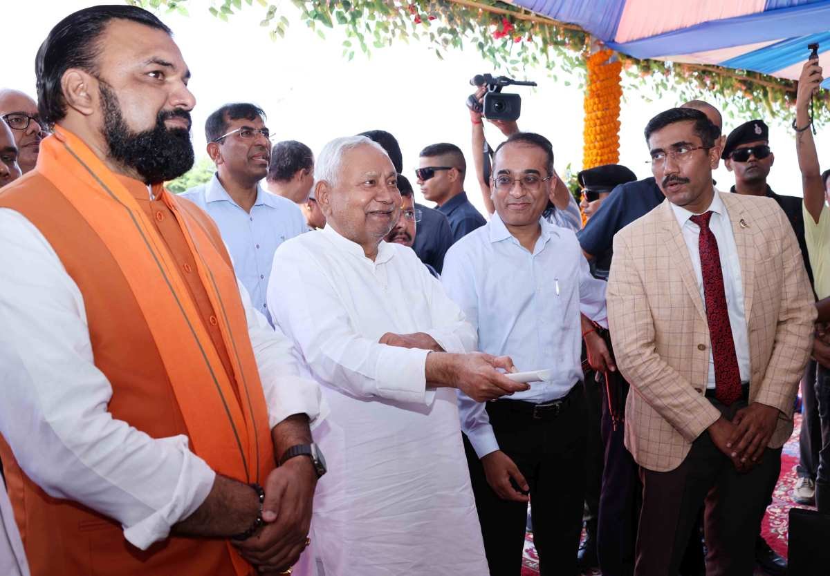 मुख्यमंत्री ने ₹6,495 करोड़ की जेपी गंगा पथ परियोजना के विस्तार की रखी नींव