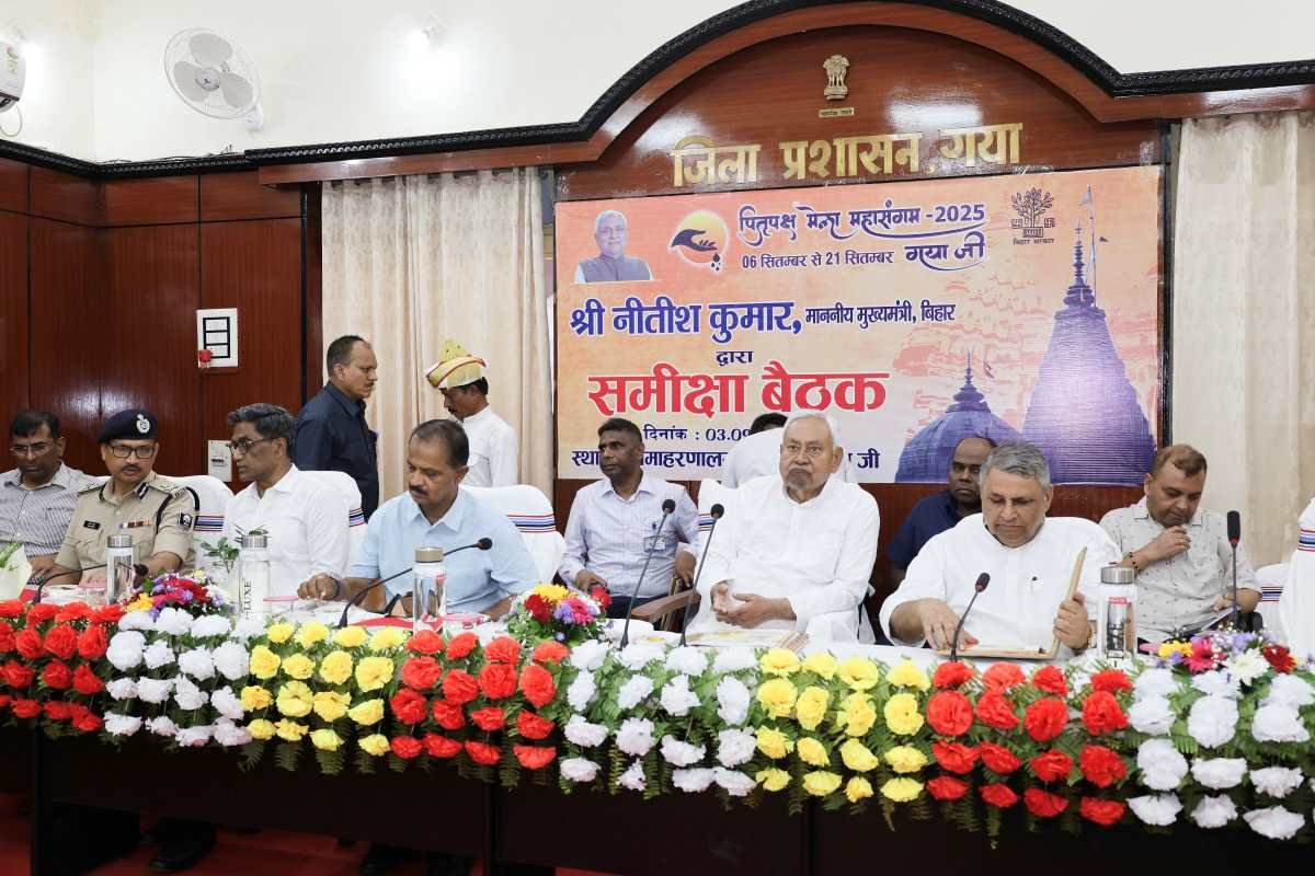 पितृपक्ष मेले की तैयारियों का जायजा लेने गया पहुंचे मुख्यमंत्री