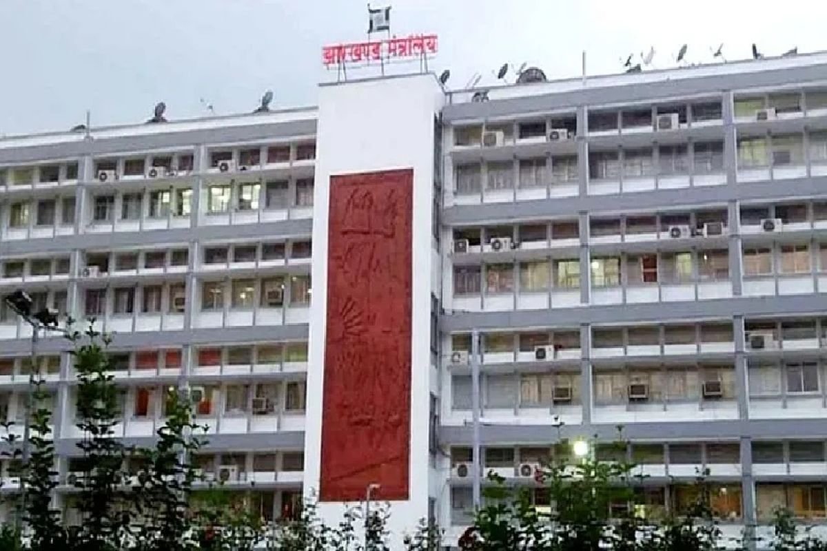 झारखंड कैबिनेट के बड़े फैसले: इंफ्रास्ट्रक्चर, सामाजिक कल्याण और शिक्षा पर मुहर